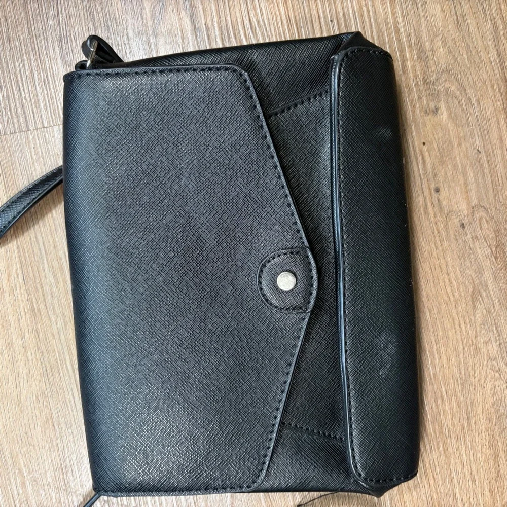 Black Saffiano Faux‎ Leather Crossbody Bag Envelope Flap Pocket